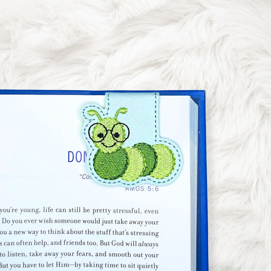 ITH 4x4 Worm Foldover Magnetic Bookmark