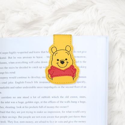 ITH 5x7 Pooh Appliqué Foldover Magnetic Bookmark